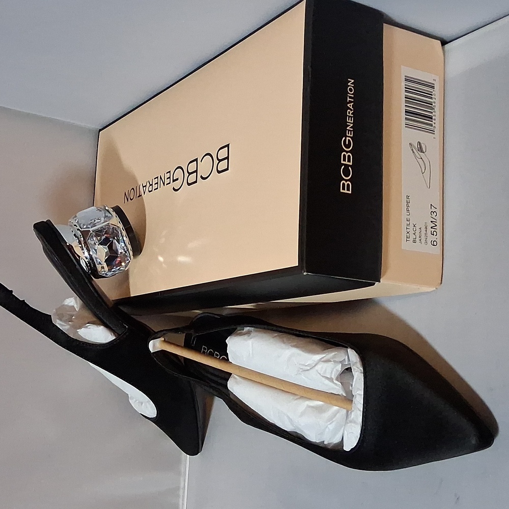 BCBGeneration Women's Jarina jeweled heel, size 6.5
